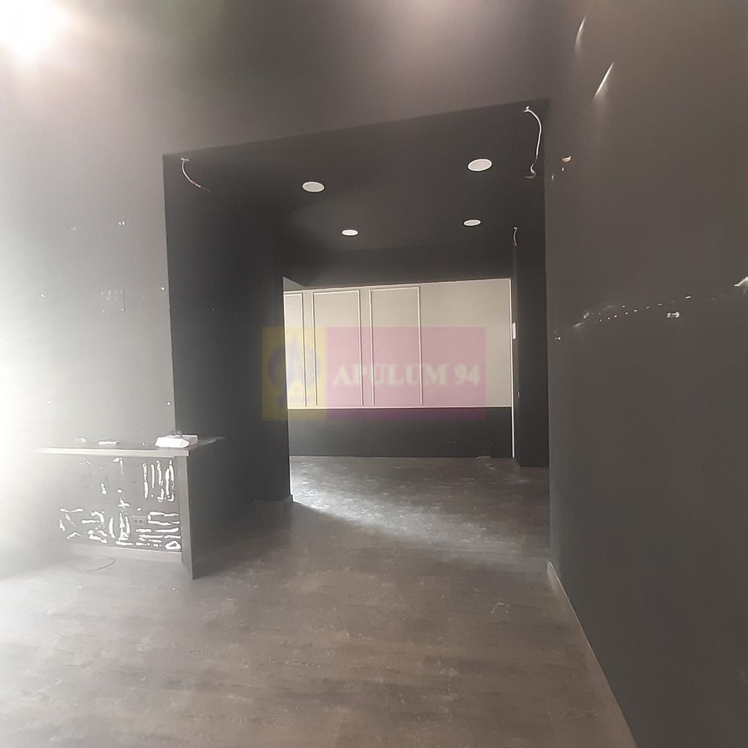 Spațiu zona Bulevardul Unirii - Zepter