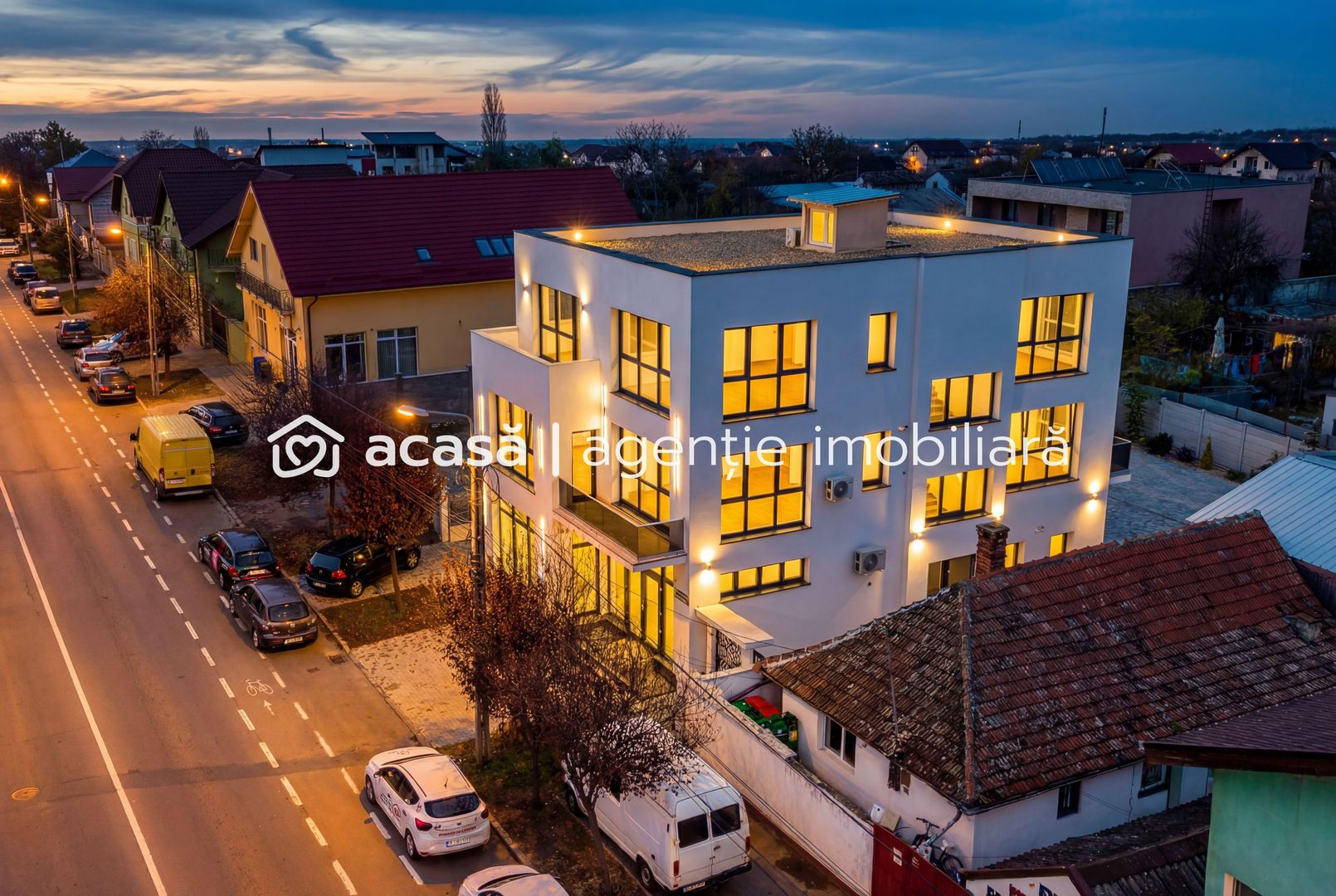 Clădire nouă P+2 cu showroom și birouri în Arad