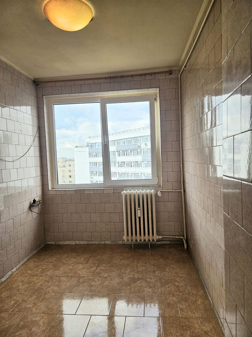 Vand apartament 2 camere la 5 minute de metrou Tineretului - imaginea 2