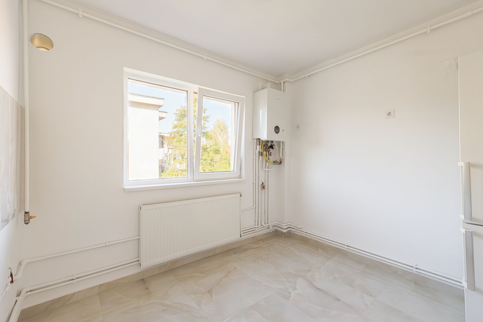 Imagine 4 - Apartament 2 camere - renovat - Piața Catedralei - COMISION 0