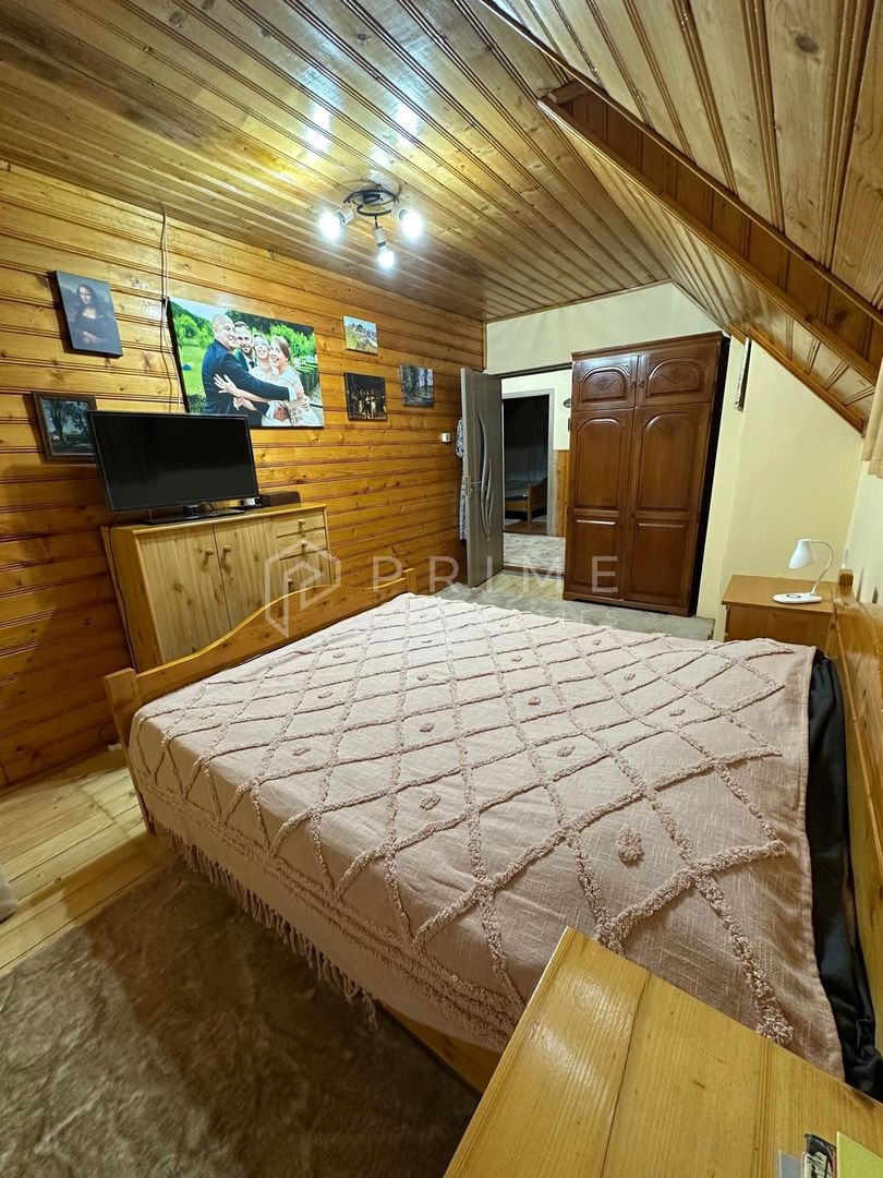 Casă spațioasă de vânzare – Corunca, zona Vatman - imaginea 7