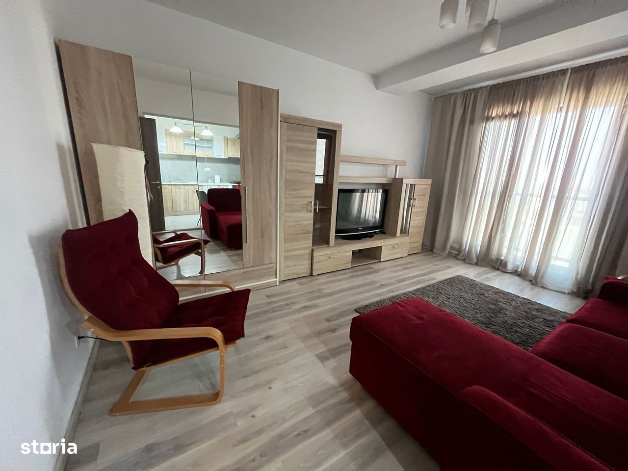 De închiriat STUDIO LUX Zona Regie/ Grozăvești