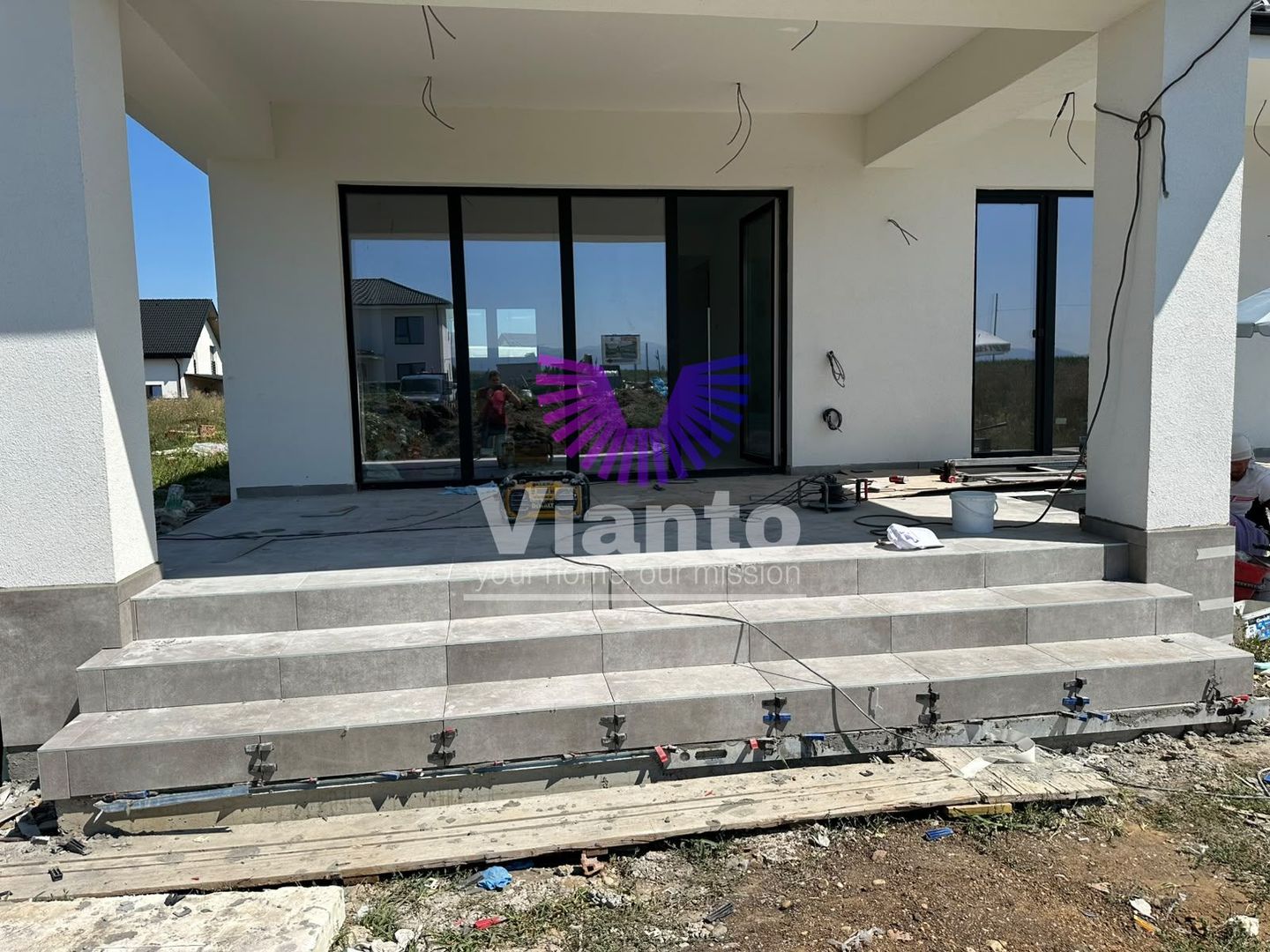 Casa Individuala Premium cu 4 Camere-120mpu si Teren 500mp in Sura Mica