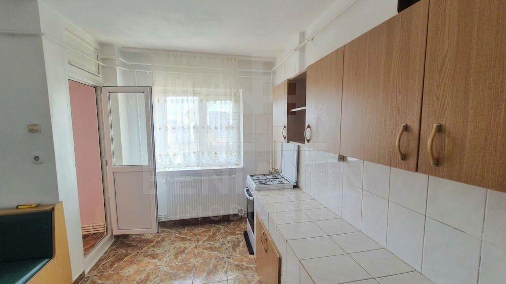 3 camere decomandat-73MP- Centrala Termica-Aer Conditionat-Mcdonalds - imaginea 6