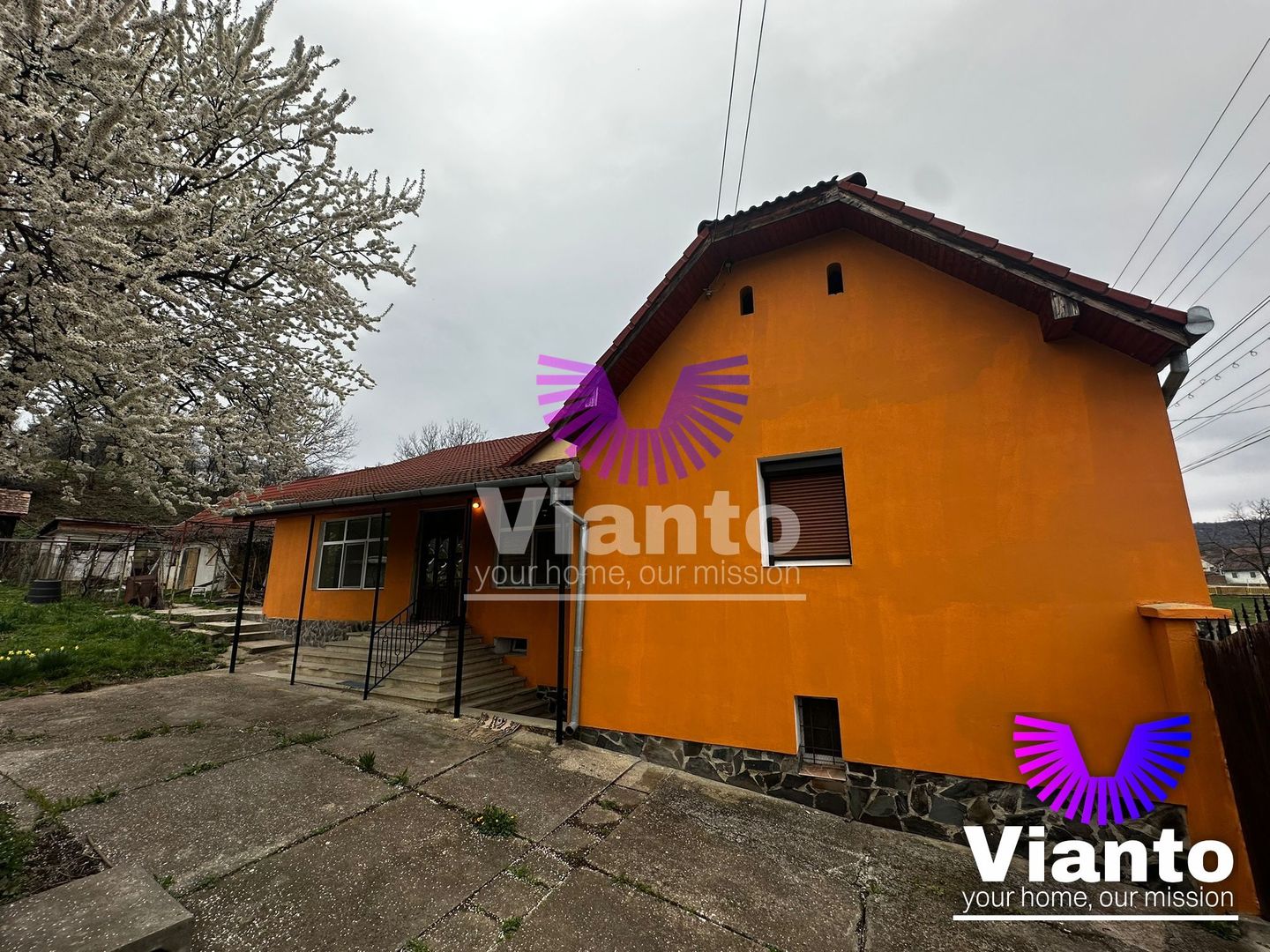 Casa individuala 3 camere 90mpu si teren 1900mpu | Hamba