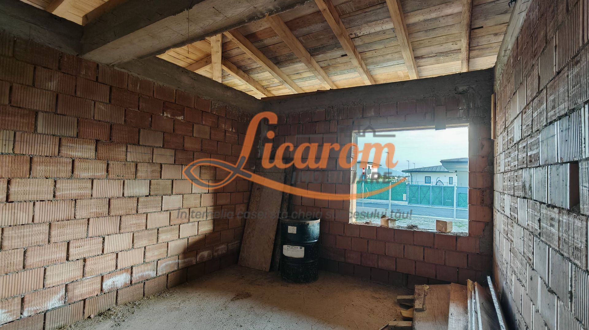 DIFERIT HAUS-CRISTIAN ,casa pe PARTER,3 camere, teren 500 mp - imaginea 8