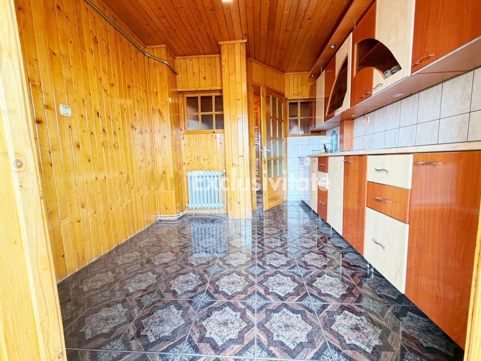 Apartament 3 camere decomandat + mansarda Curtea de Arges - Ivancea - imaginea 9