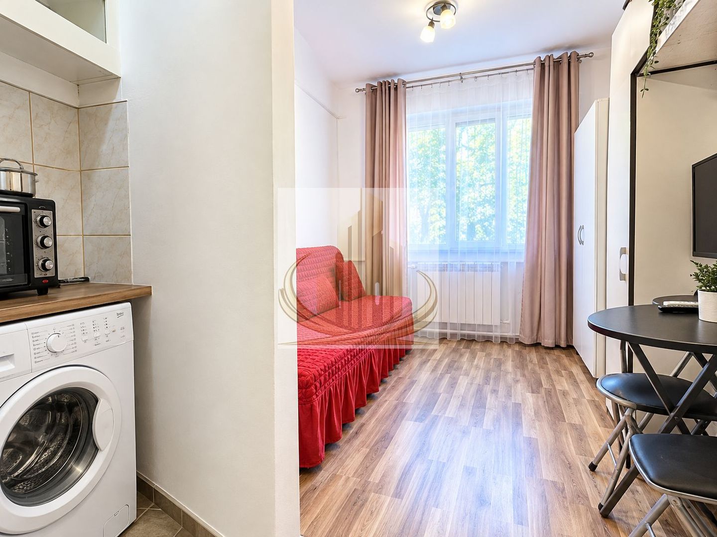 Garsonieră de vânzare Iosefin, 14 mp, etaj 1