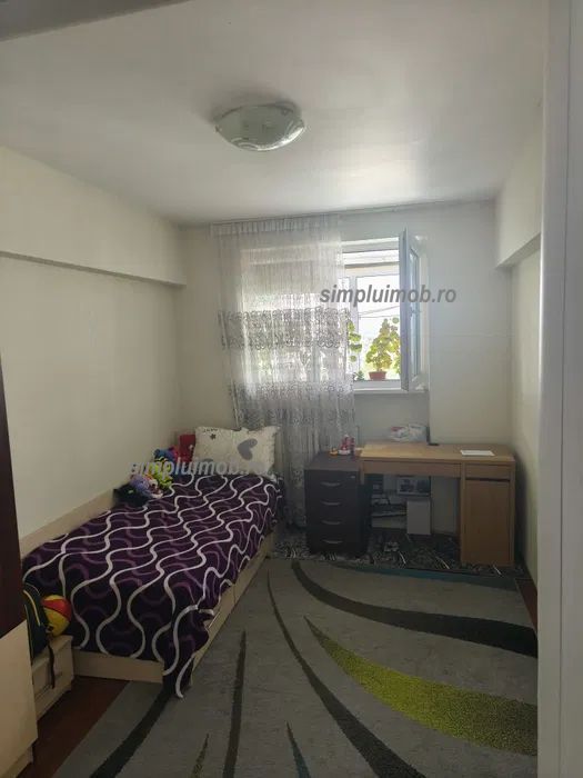 Apartament 3 Camere spatios , mobilat si utilat , Pantelimon . - imaginea 3