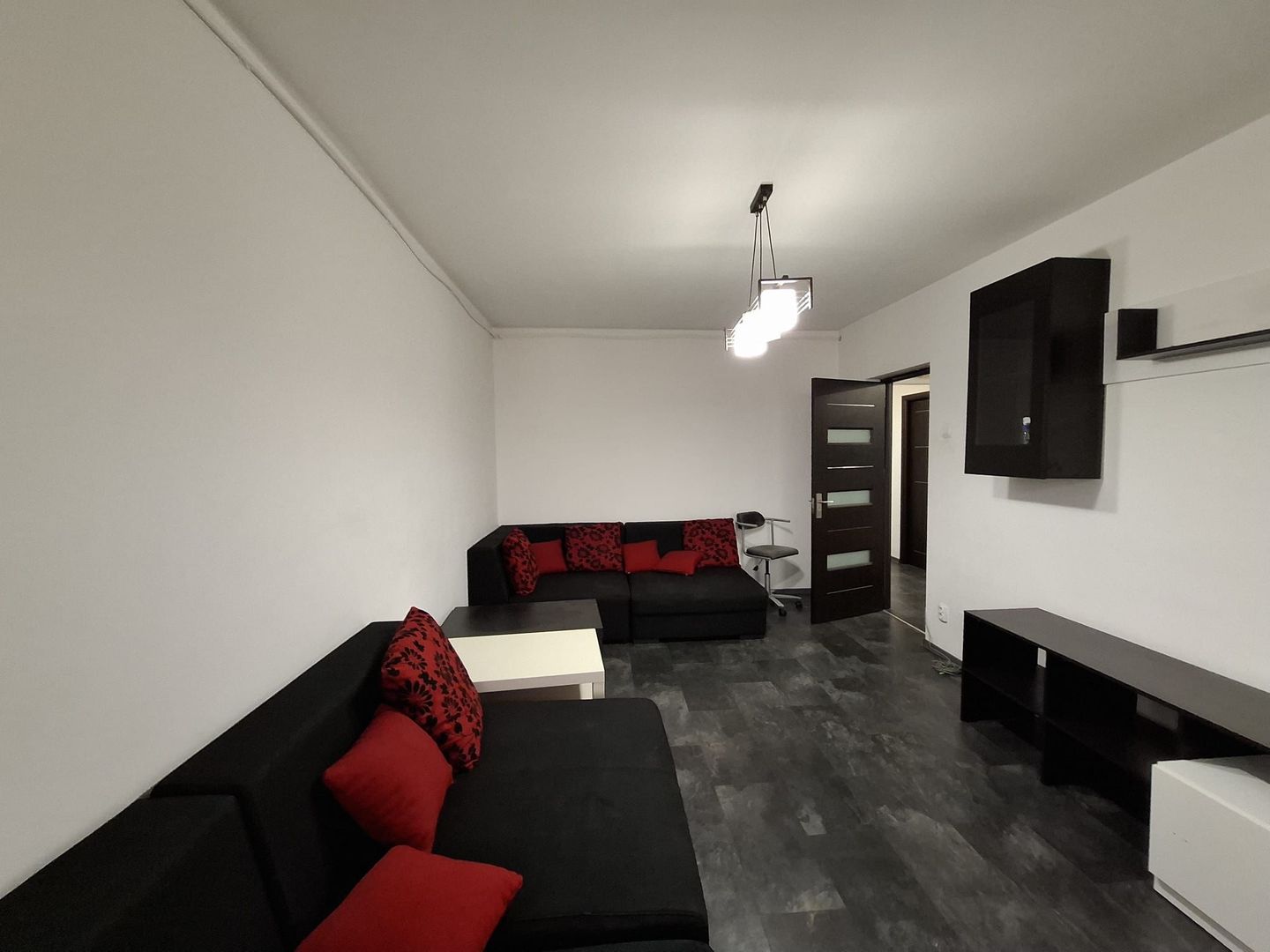 Comision 0 % 3 Camere Tineretului Metrou L334