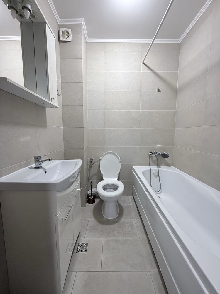 Proprietar 2 camere decomandate,bloc nou,prima inchiriere,zona Lipovei - Iulius Mall,mobilat - imaginea 4
