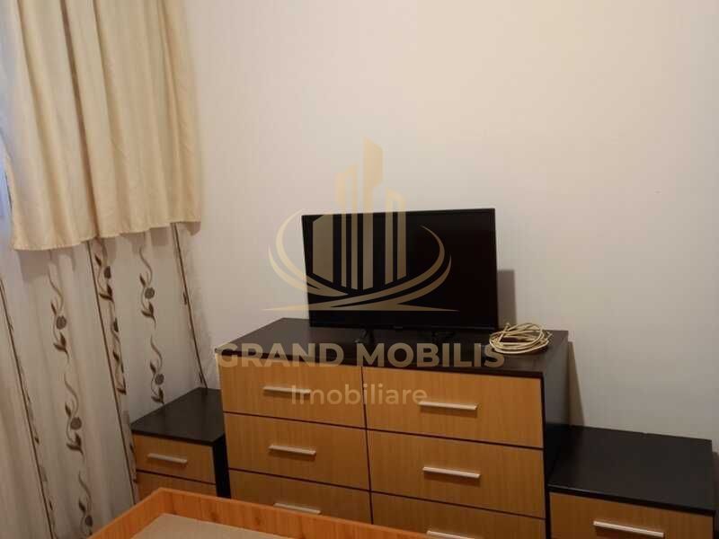 Apartament de vânzare, 2 camere decomandat – Ozana / Trapezului - imaginea 4