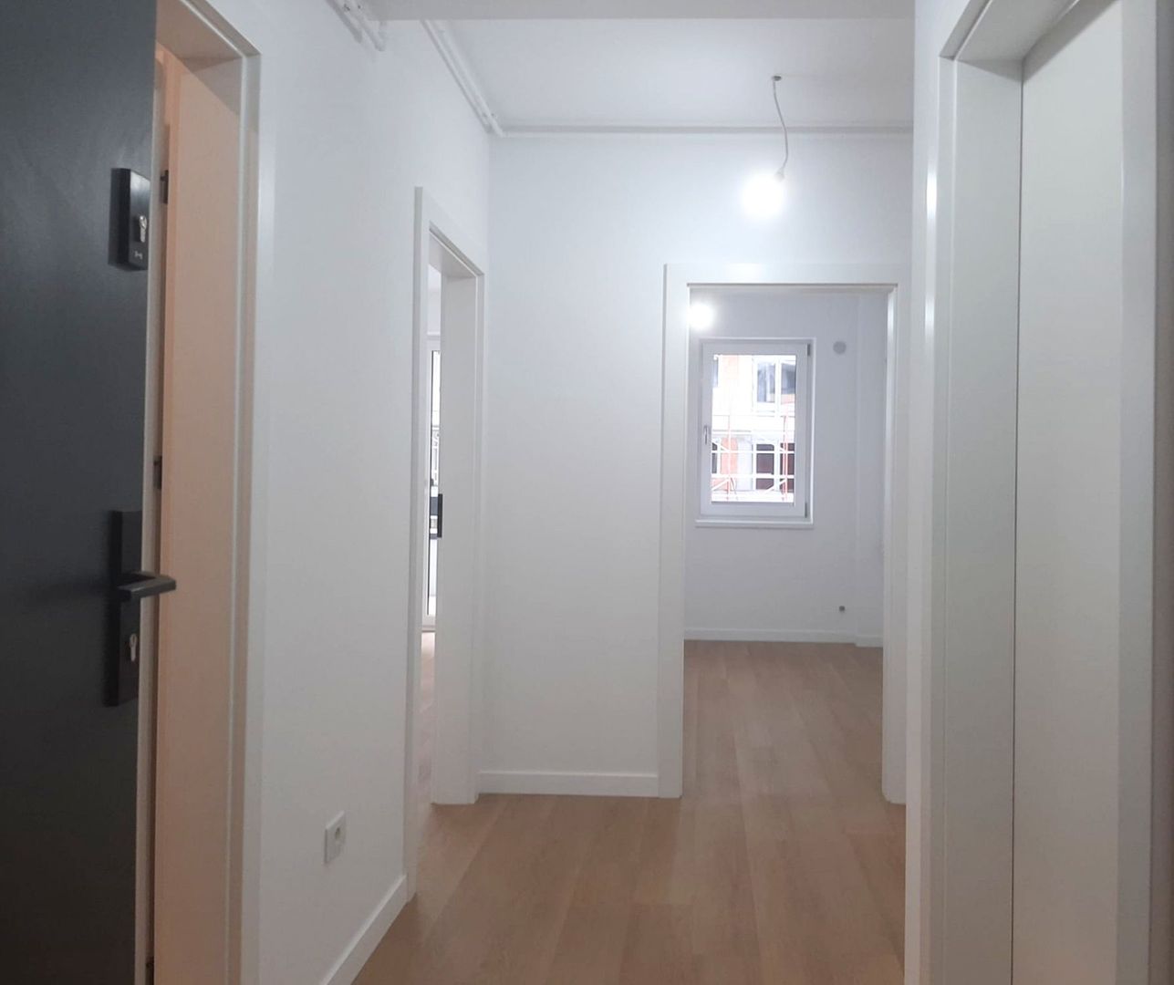 Apartament Nou 2 Camere Balcon 10 MP Lângă Viitoarea Sală Polivalenta - imaginea 23