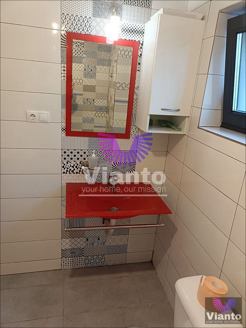 Apartament 3 camere renovat si curte 44mp | Arhitectilor | Loc parcare
