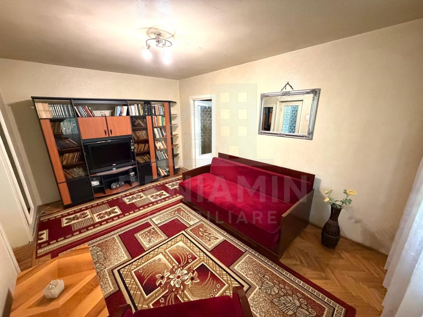 2 camere - etaj 3 - 52mp - centrala - Calea Severinului - Scoala 12 - imaginea 3