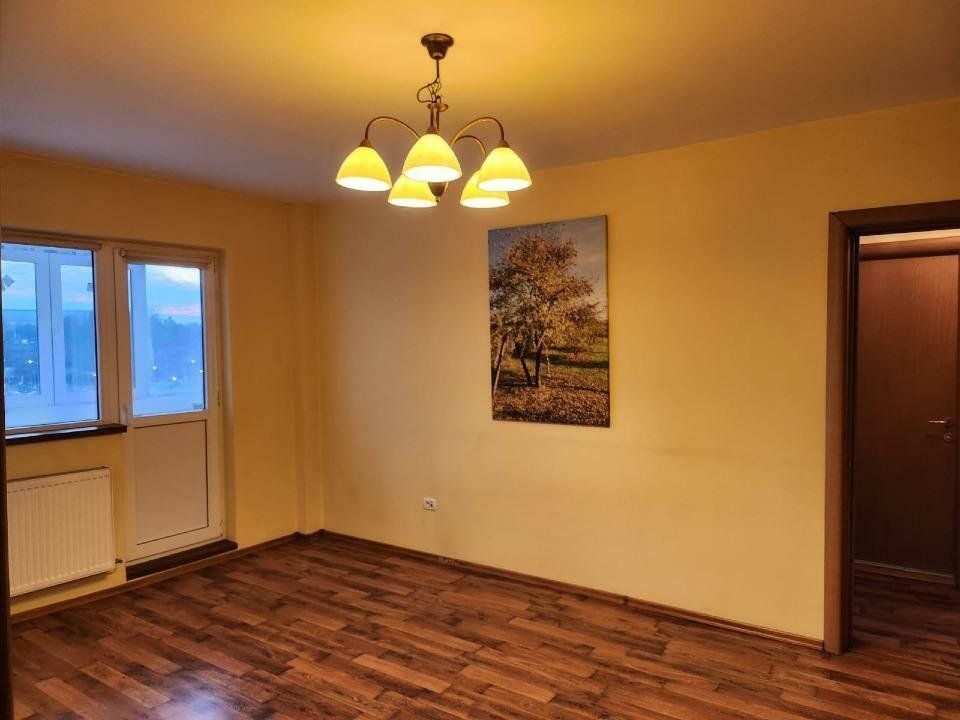Apartament 3 camere de vanzare - Tineretului - proprietar