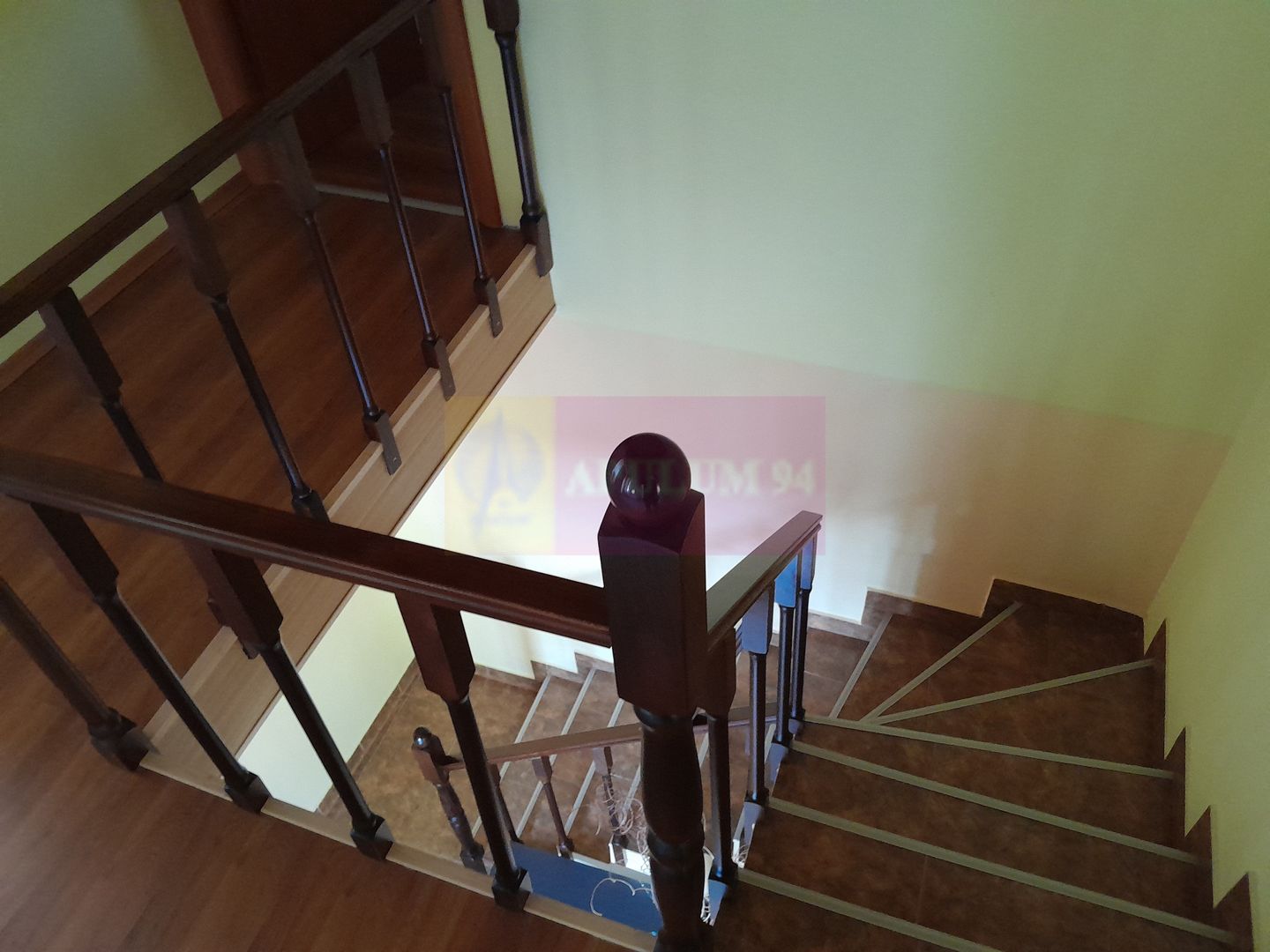 Movilita  (IL) - de vanzare casa 5 cam p+1