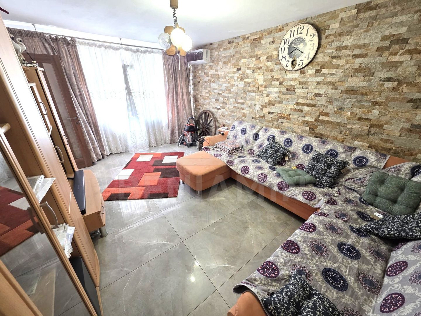 2Camere-50mp-An1985-Etaj2-AC-Teava de Gaze-Mobilat-Utilat--Rovine - imaginea 2