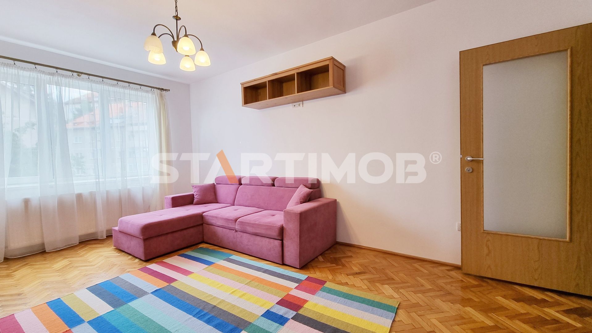 Apartament 3 camere cu parcare si boxa Central
