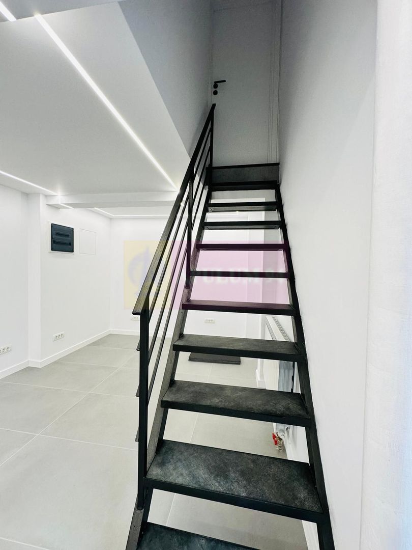 Vanzare spatiu comercial in zona Decebal