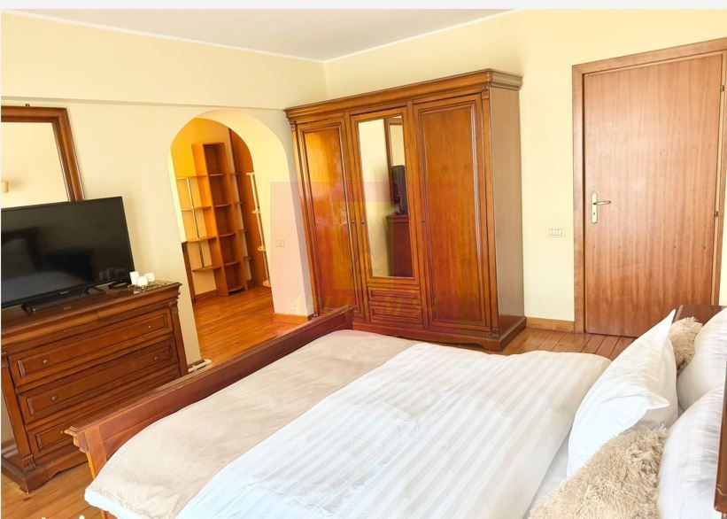 Vanzare duplex 4 camere Unirii-Splai - imaginea 5