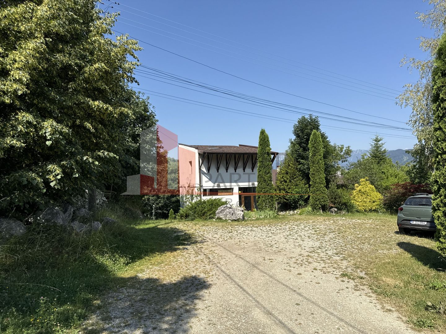 AFACERE LA CHEIE BRAN | PENSIUNE COMPLET ECHIPATĂ | VEDERE PIATRA CRAIUlU - imaginea 7