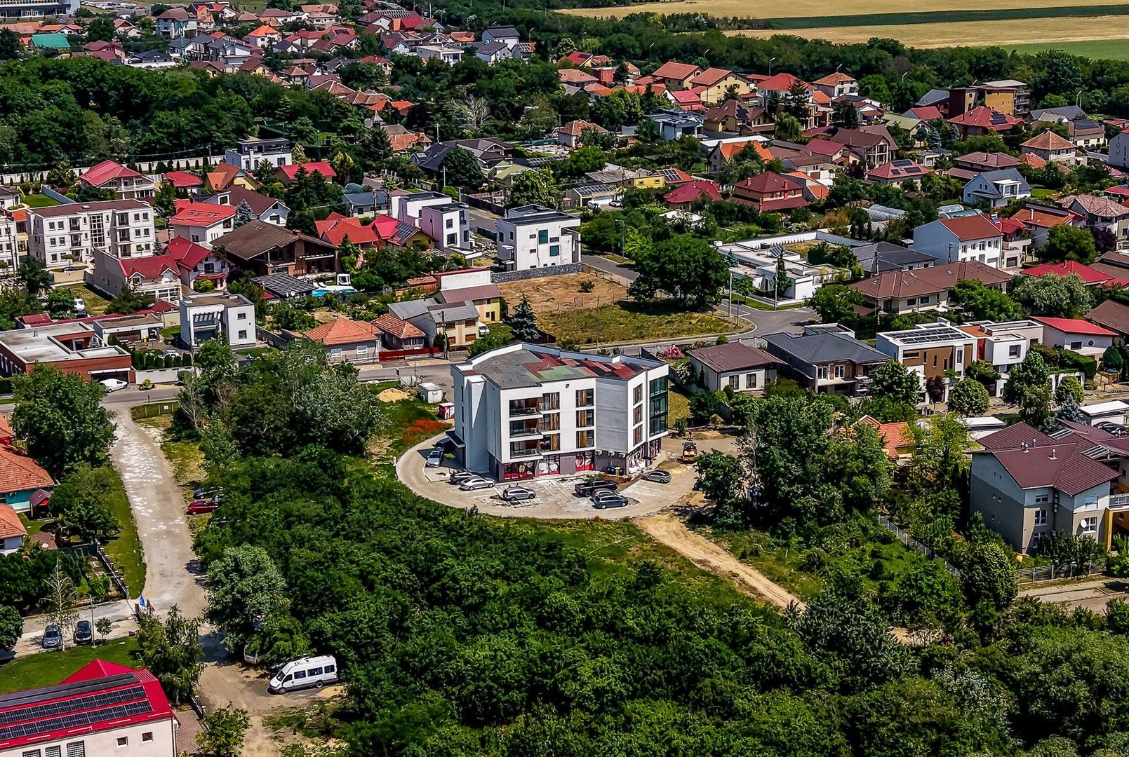 Imagine 3 - 65 mp utili, bloc nou, lift și parcare inclusă. În Subcetate.