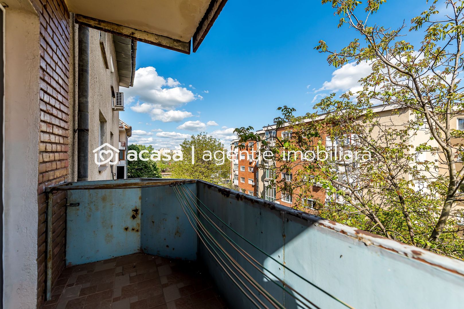 Imagine 2 - Apartament 3 camere Micalaca 300. Vedere superbă spre Mureș