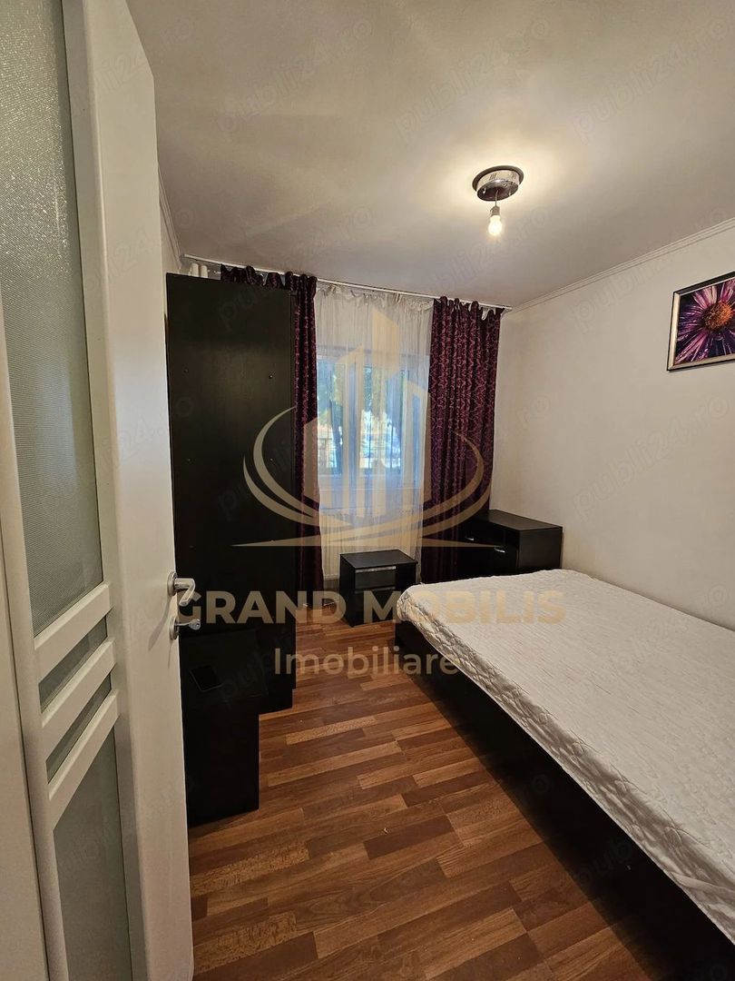 Vând apartament Moldovita, Sector 4, București
