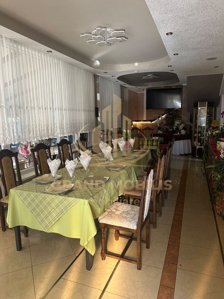 Afacere la Cheie - Pensiune 14 camere functionala