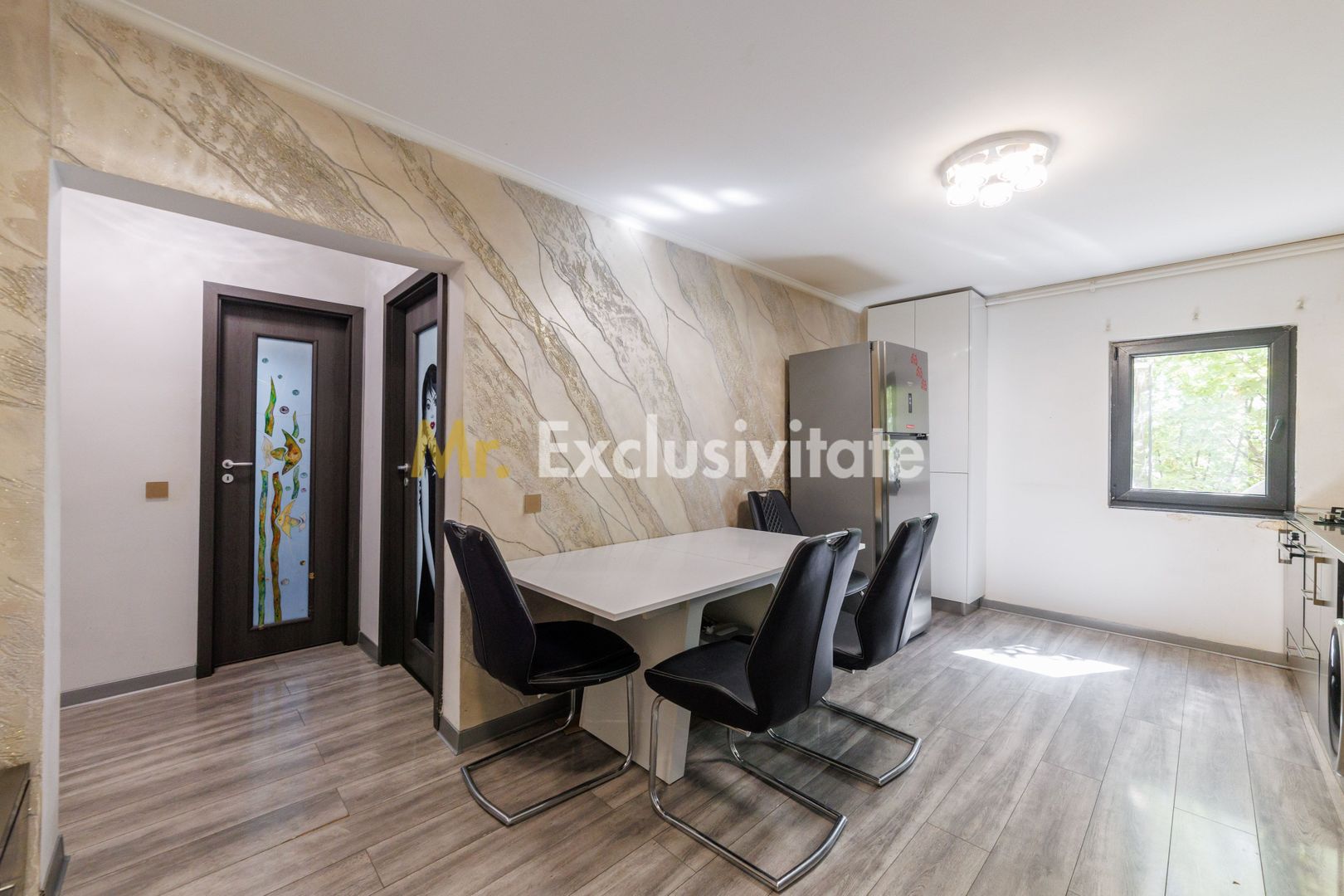 Apartament 2 camere decomandat, cartierul Banat, Pitesti - imaginea 10