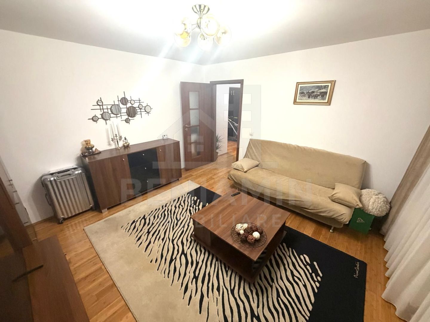 Apartament 3 camere decomandat parter Brazda lui Novac Simplon 67mp - imaginea 2
