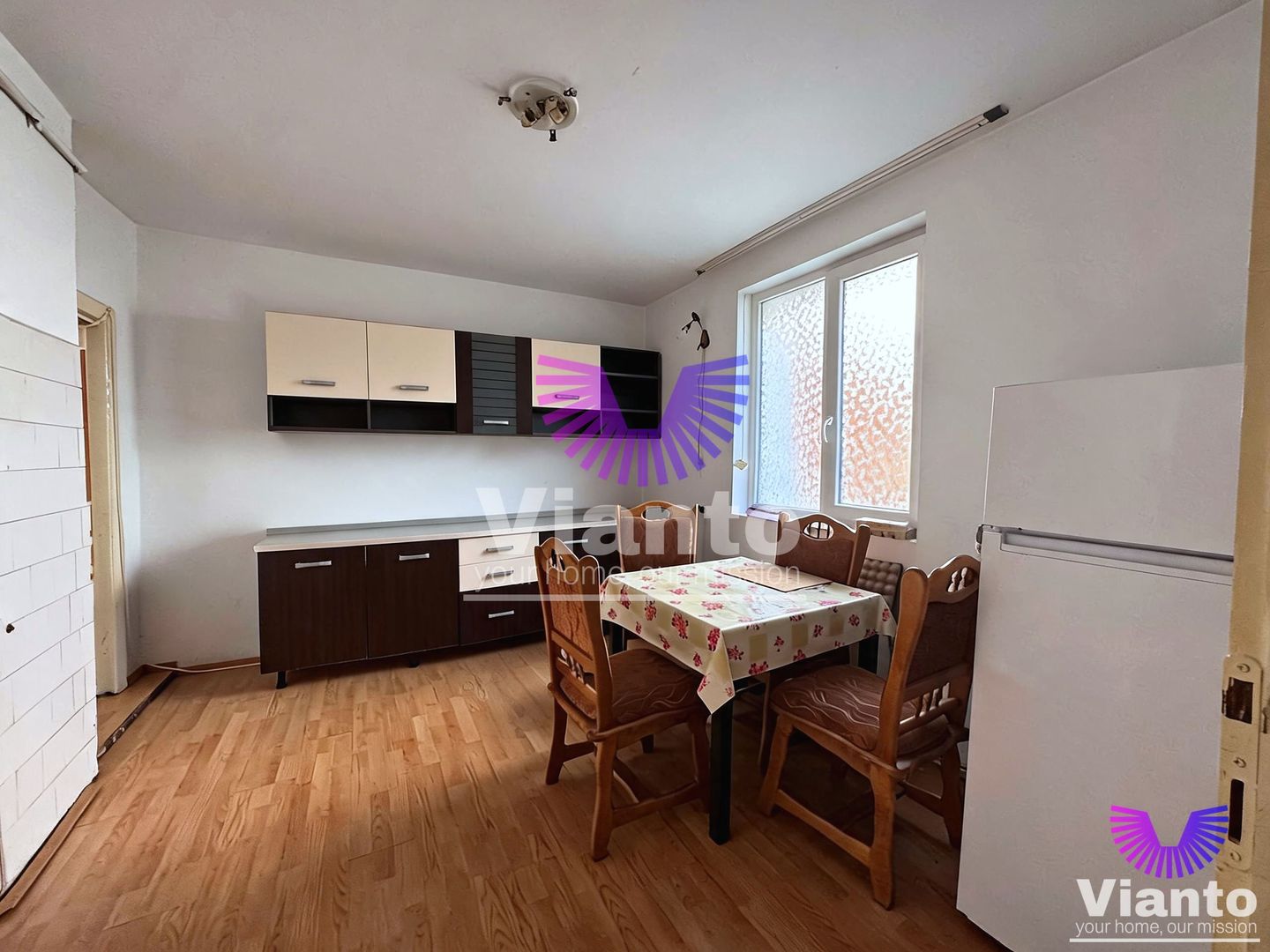 Apartament la casa individuala 93 mp cu curte - zona Parcul Sub Arini-Strand