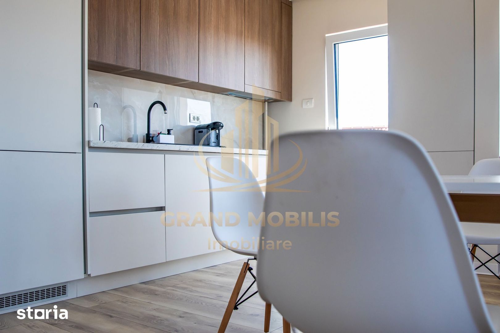 Apartament lux de inchiriat cu terasa rooftop zona Braytim - imaginea 10
