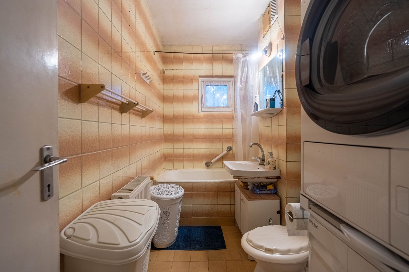 Imagine 12 - Apartament spațios cu 4 camere – Zona Boul Roșu 0% COMISION