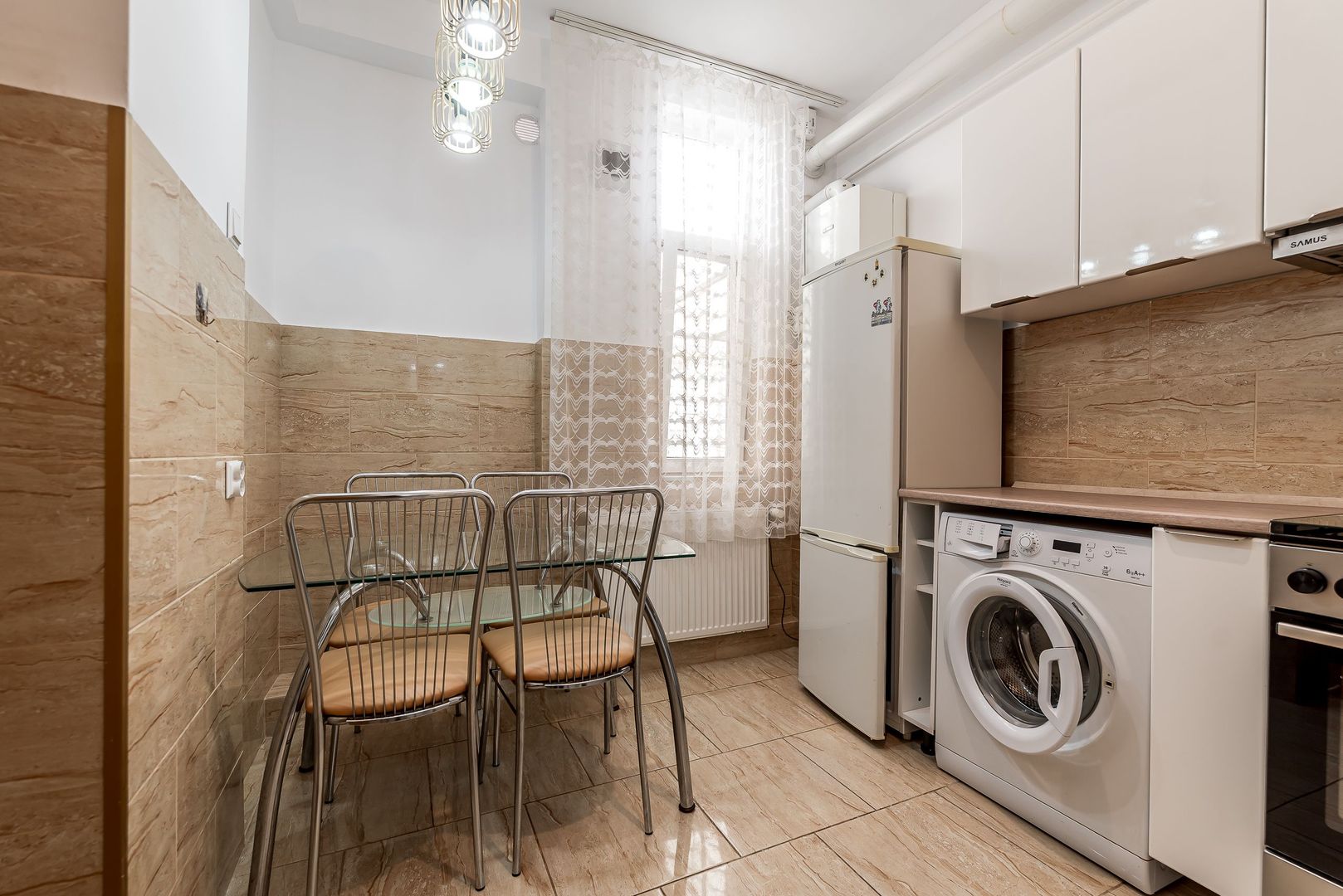 Imagine 1 - Apartament la cheie cu 2 camere la casa in Parneava Comision 0%