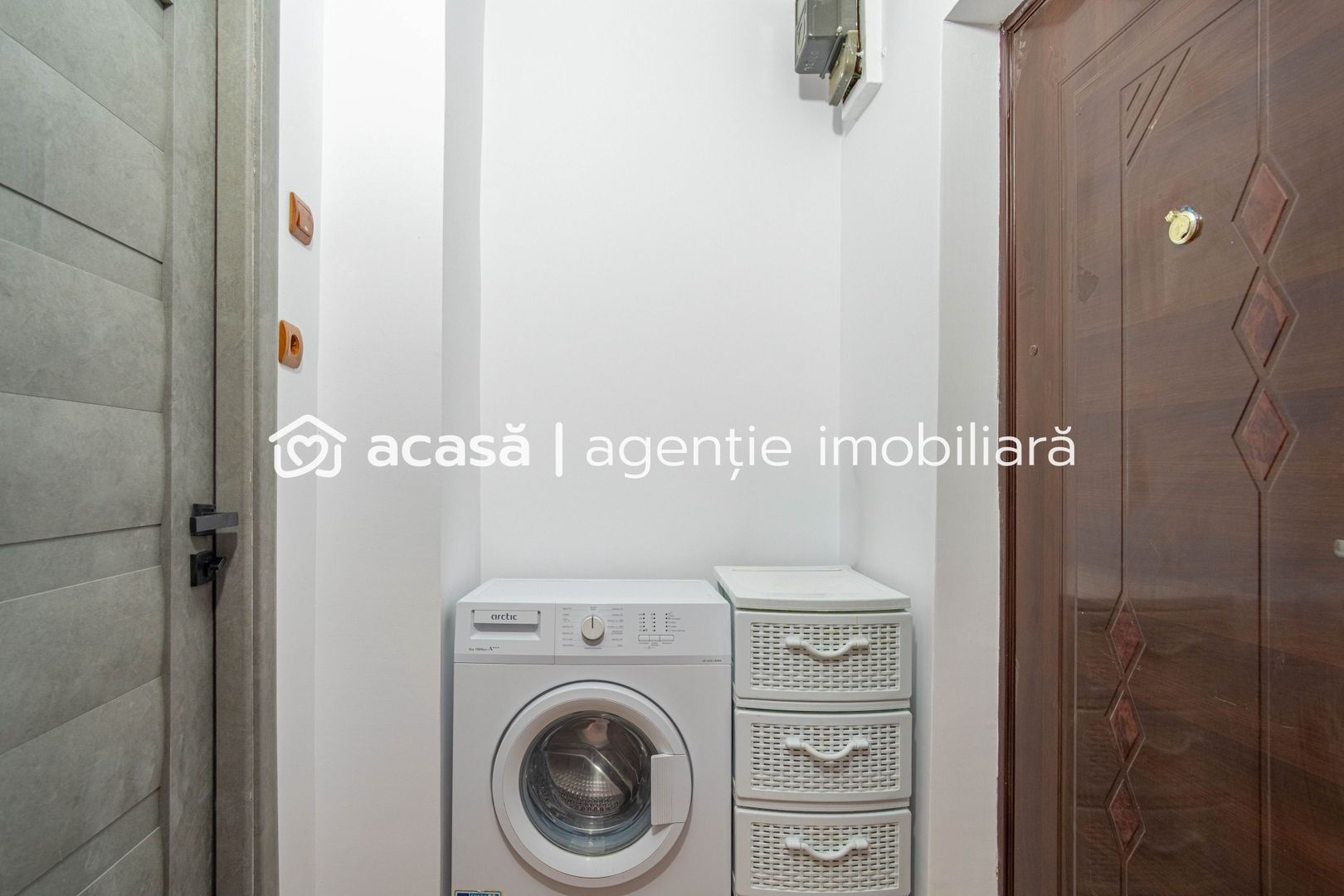 Imagine 4 - Apartament 1 cameră, Zonă Confecții - Arad