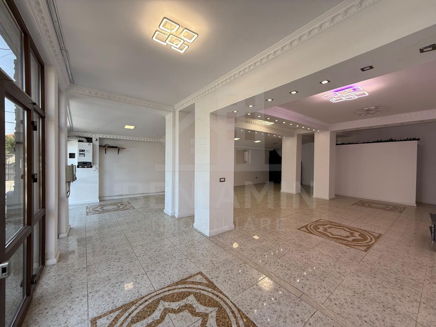 Spatiu comercial parter situat in Brestei zona de case zona buna - imaginea 3
