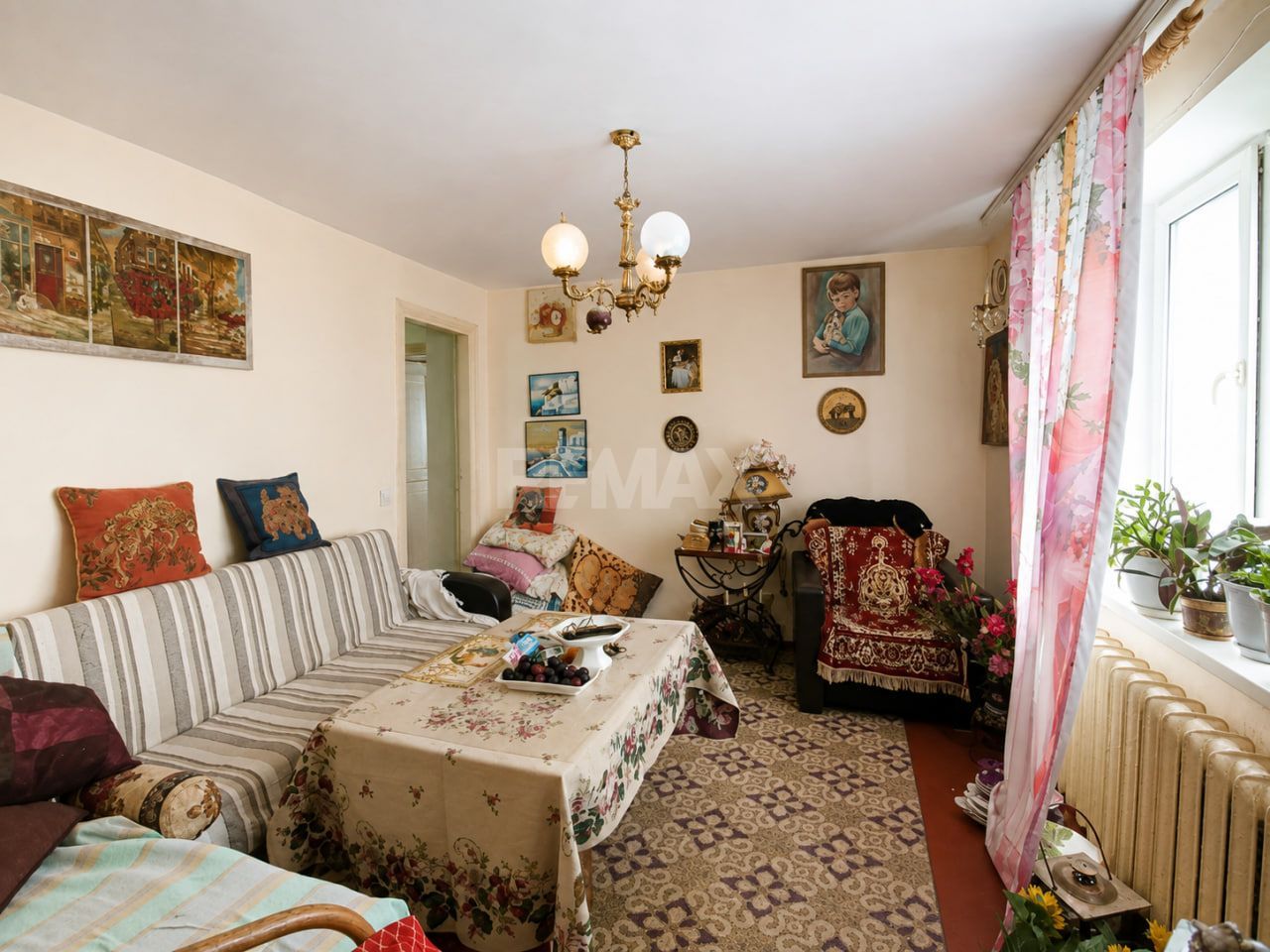 Strășeni.  Apartament la sol cu 3 dormitoare + living, teren și garaj. - imaginea 12