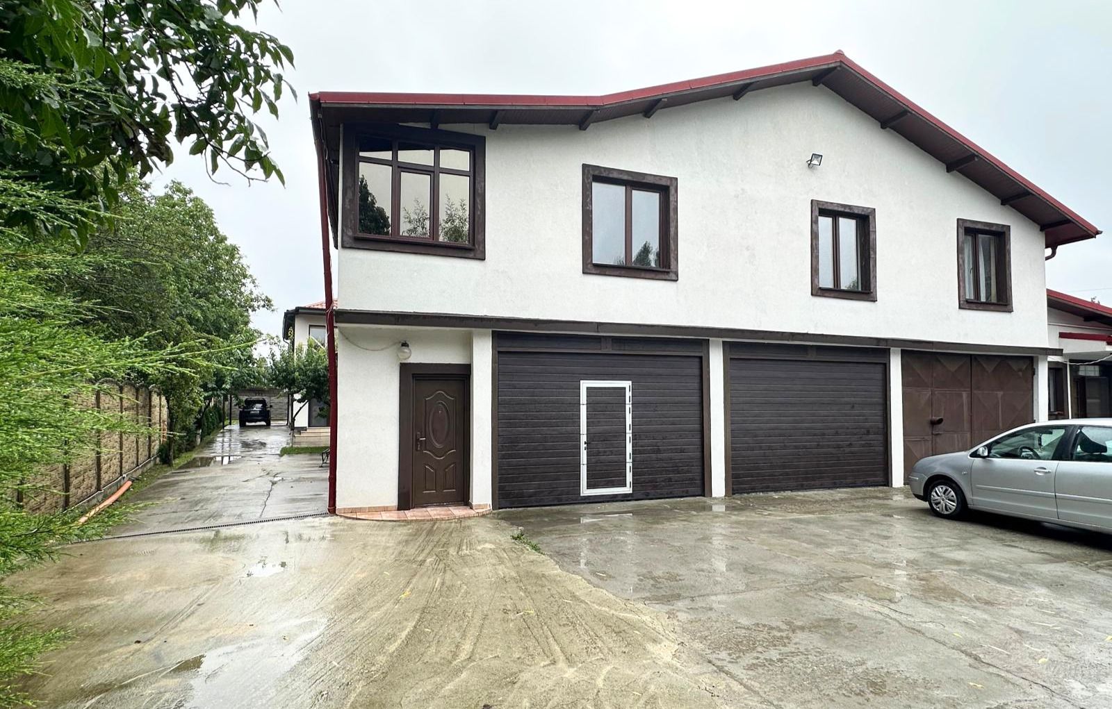 Inchiriere casă complet renovată cu 4 camere  Băneasa, Sector 1