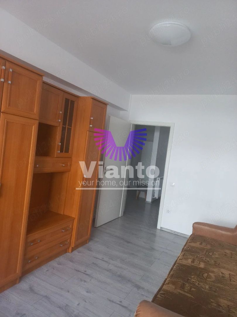 Apartament 3 camere de inchiriat