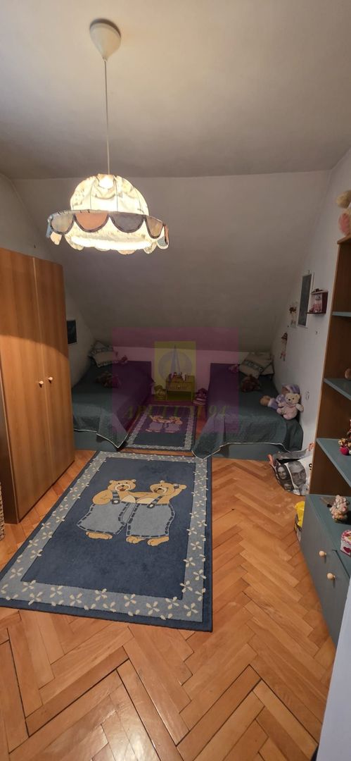 Vila de vanzare cu 6 camere si teren de 5116 mp in Cornu, Prahova - imaginea 20