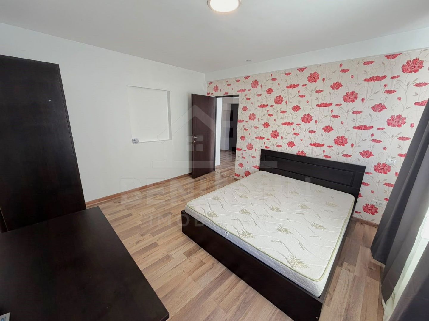 3 Camere-Mobilat-Utilat-60mp-Centrala Termica-Zona Grivitei - imaginea 4