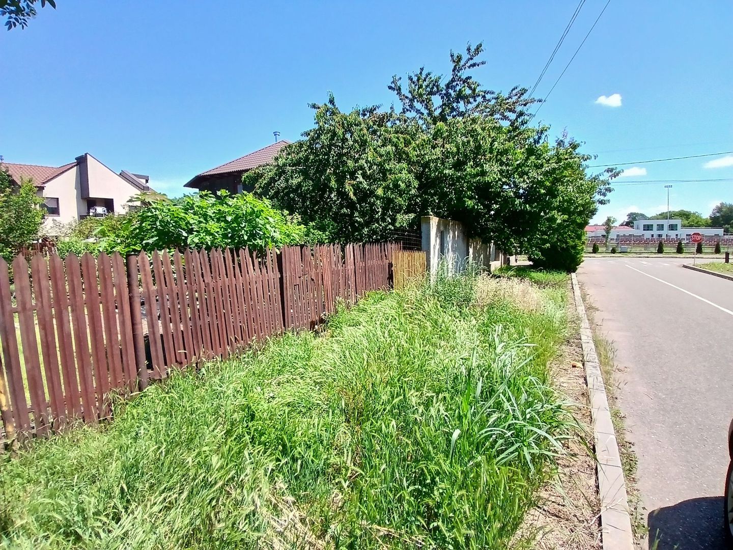 Teren intravilan 402 mp în Tecuci – zonă liniștită, deschidere 16 ml - imaginea 3
