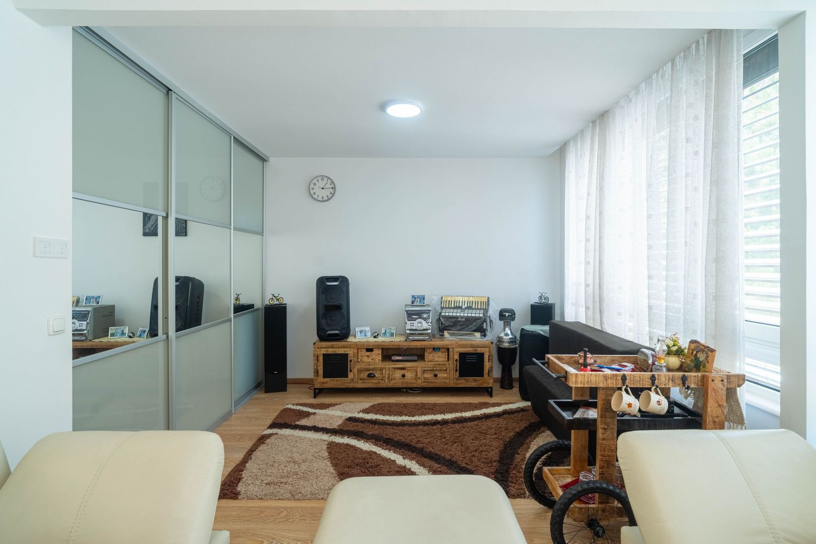 Imagine 2 - Apartament 2 camere cu lift și cheltuieli mici