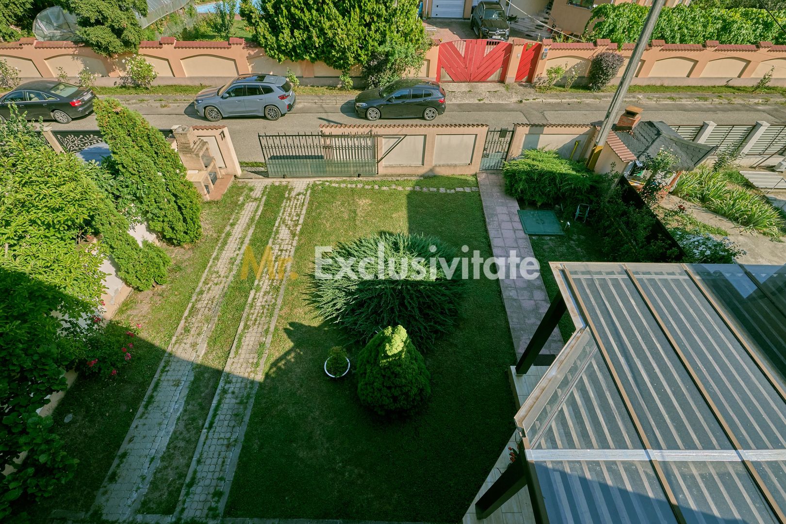 Casa + 305 mp teren curte proprie in zona rezidentiala Gavana - imaginea 15