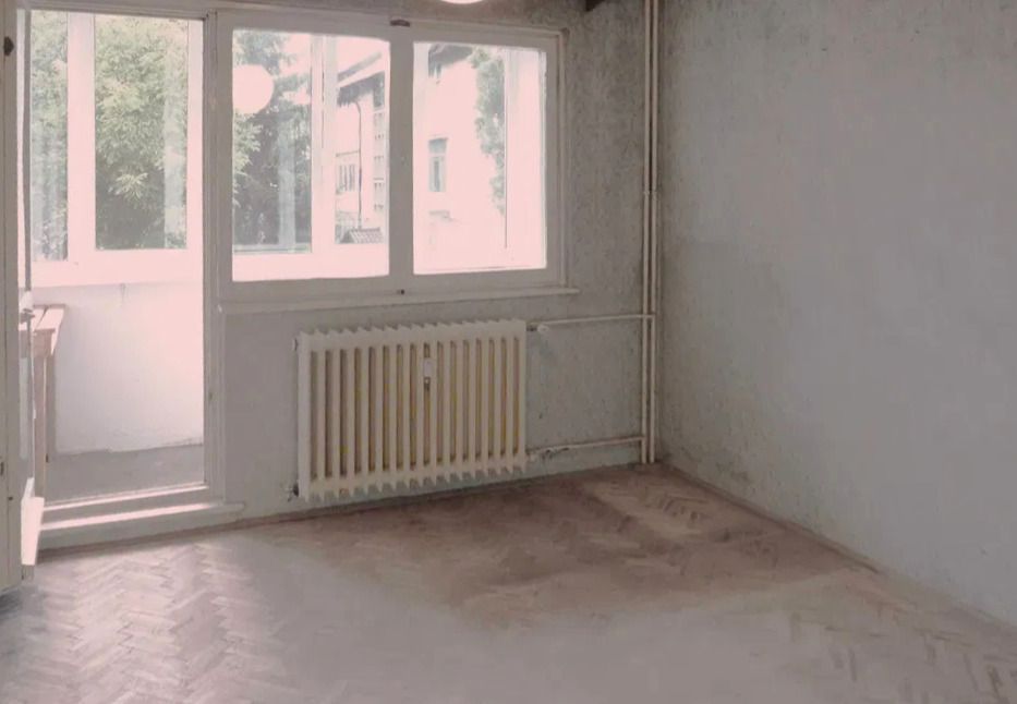 3 Camere în Astra Etaj 1 Vedere Liberă Necesită Renovare - imaginea 6