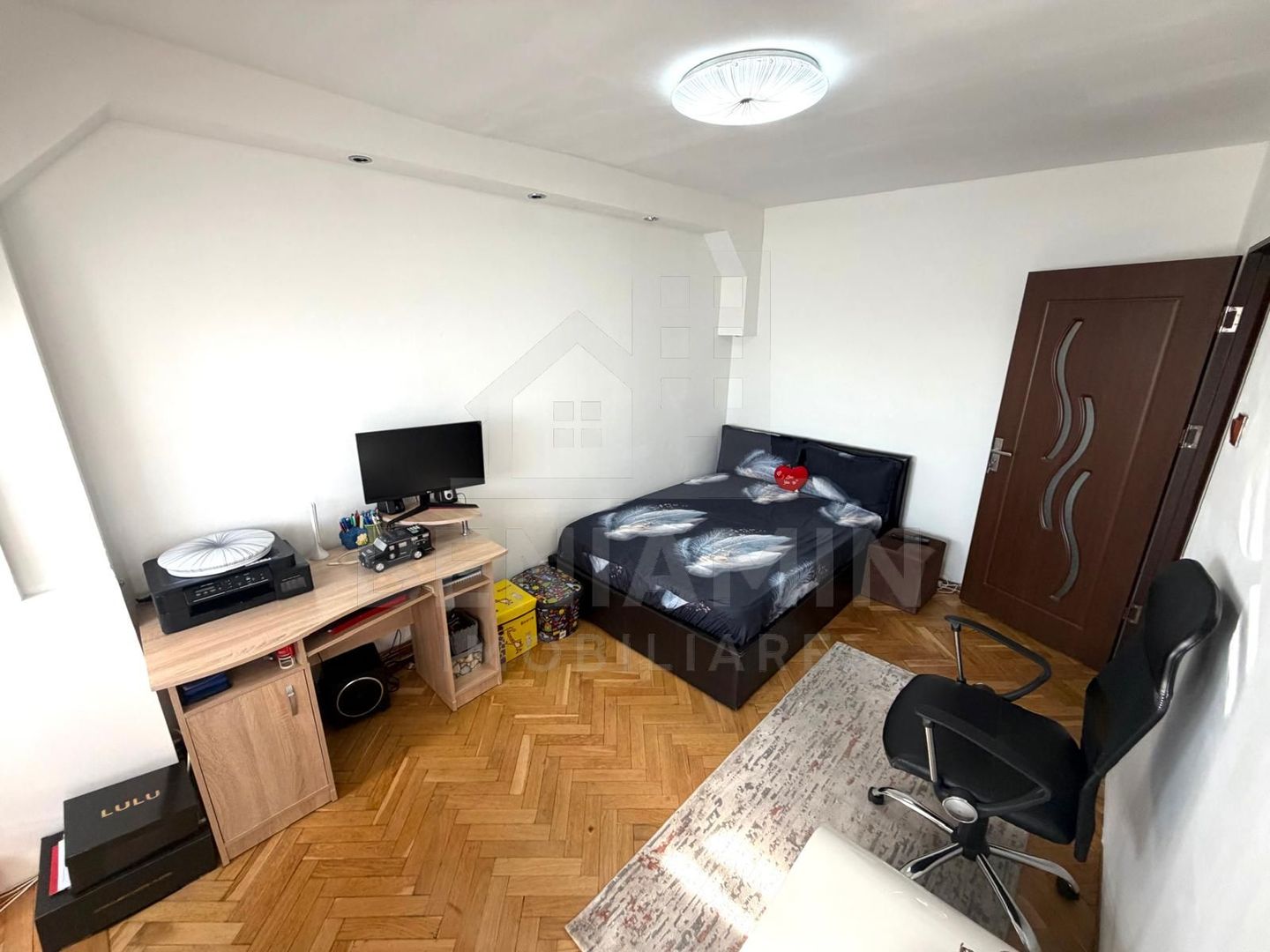 Apartament 2 camere decomandat 1 Mai Parcul Romanescu etaj 3 56mp - imaginea 3