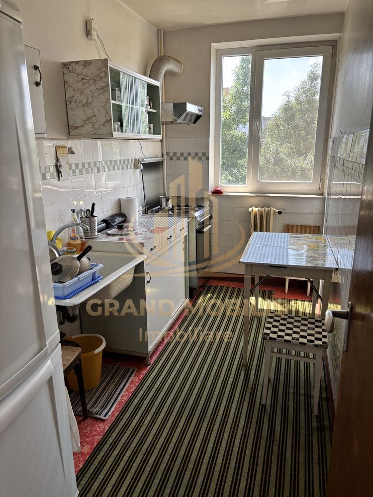 apartament 3 camere decomandat, 61 mp+boxa, Strada Covasna - imaginea 6