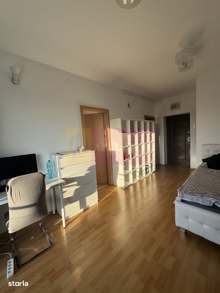 Garsonieră cu balcon Complexul Rasarit de Soare, Titan